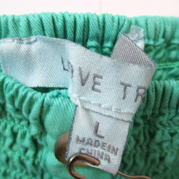 Love Tree Smocked Cropped Top Size L - Picture 7 of 9